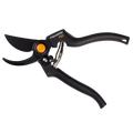 Fiskars Pro P90 Bypass Budama Makası 26 mm - ürünün ambalaj ve kullanım görünümü 1