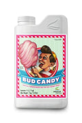 Bud Candy 1 litre beyaz plastik şişe – pembe beyaz çizgili etiket, pamuk şeker görselli ön yüz