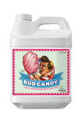 Bud Candy 500 ml beyaz plastik şişe – pembe beyaz çizgili etiket, pamuk şekerli figür görseli