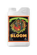 pH Perfect Bloom 1 litre beyaz şişe – siyah etiket, turuncu çerçeveli tasarım, 1-3-4 yazılı ön yüz