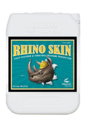 Rhino Skin 10 litre beyaz bidon – turkuaz etiket, sarı baretli gergedan çizimi, kulplu geniş gövde
