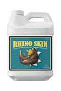 Rhino Skin 250 ml beyaz plastik bidon – turkuaz etiket, sarı baretli gergedan başı çizimi, kulplu