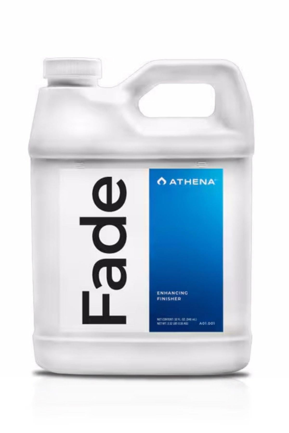 Athena Pro Fade 940 ml – beyaz plastik şişe, Athena logosu ve Pro Fade yazılı ürün etiketi