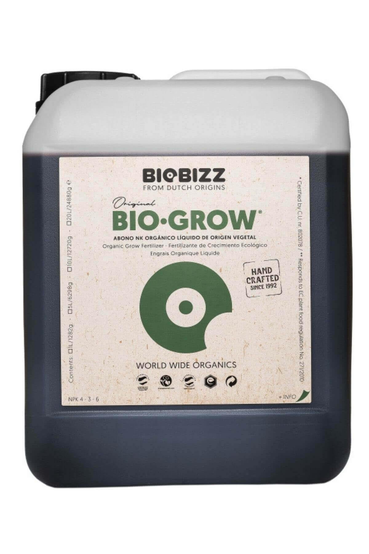 Bio Grow 5 litre koyu renkli bidon – bej etiket, yeşil daire simgesi, beyaz geniş kapak, kulplu gövde