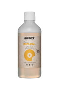 Bio pH Down 500 ml şeffaf şişe – bej etiket, sarı daire simgesi, World Wide Organics yazılı alt bant