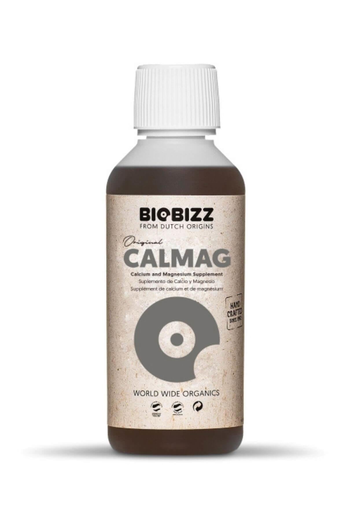 Calmag 250 ml koyu kahve renkli şişe – bej kraft etiket, gri daire simgesi, beyaz vidalı kapak
