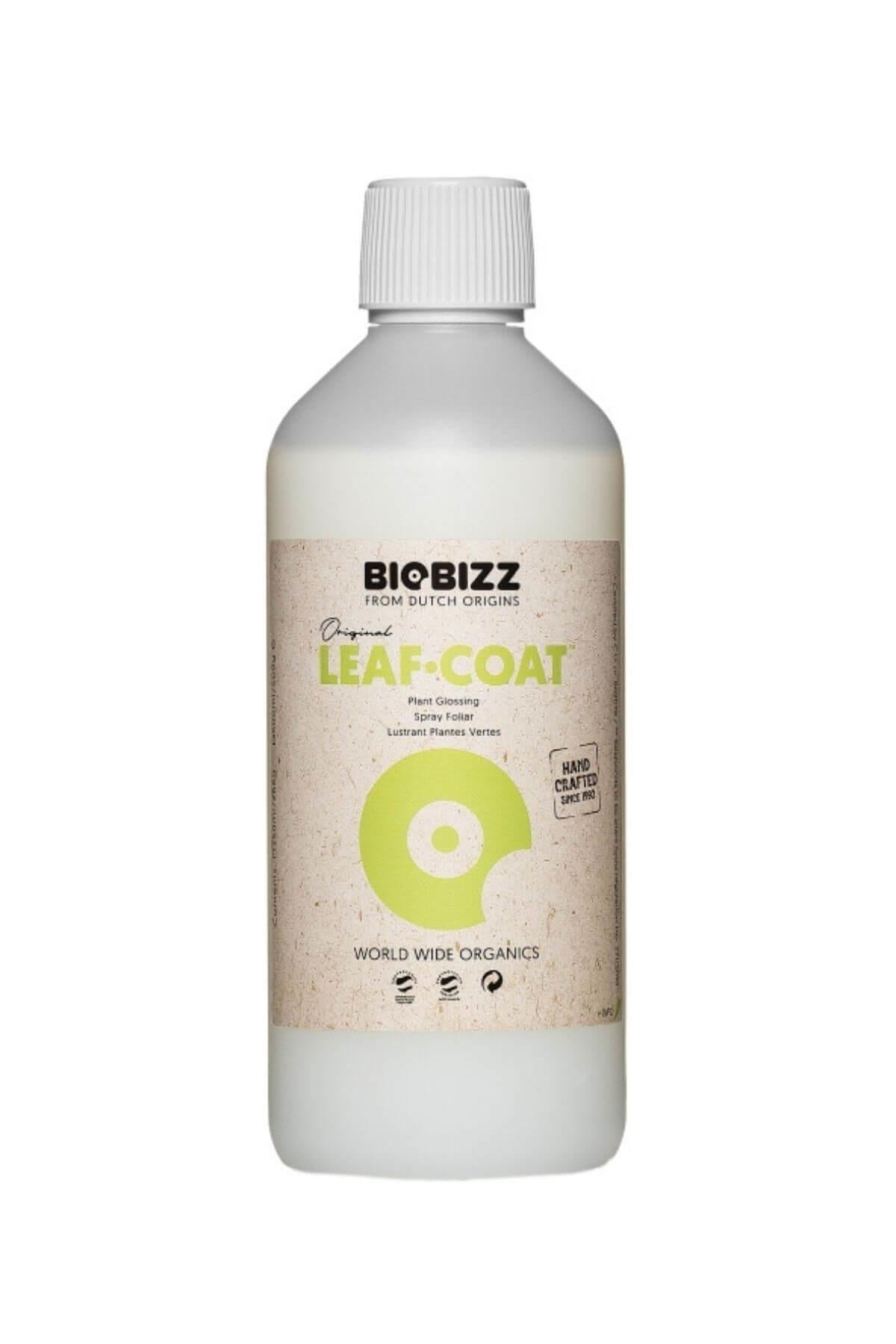 Leaf Coat 1 litre açık renkli şişe – bej kraft etiket, yeşil daire simgesi, beyaz vidalı kapak