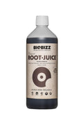 Root Juice 1 litre koyu renkli şişe – bej kraft etiket, koyu kahve yaprak diski, siyah Biobizz logosu