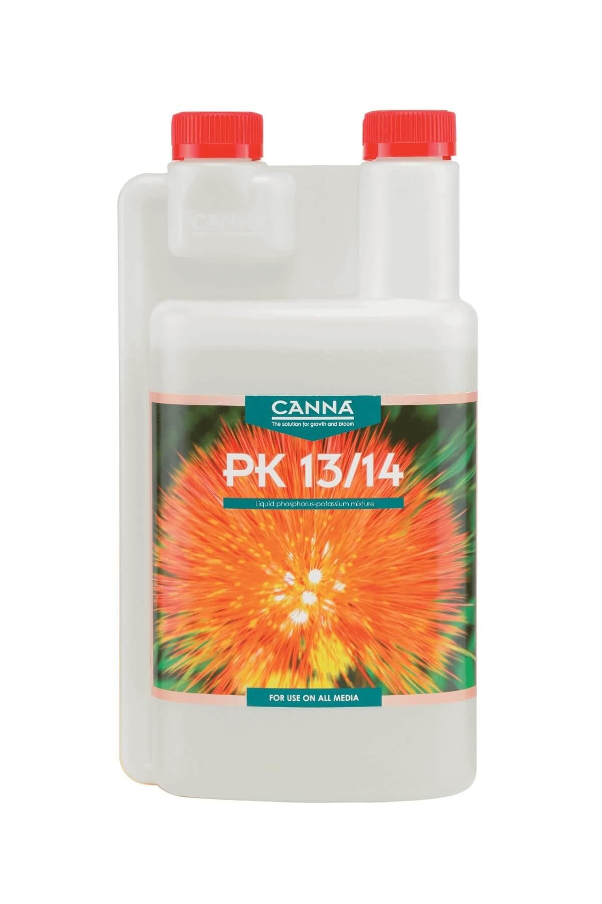 PK 13/14 500 ml beyaz şeffaf şişe – turuncu çiçek görselli etiket, kırmızı kapaklar, dozaj hazneli