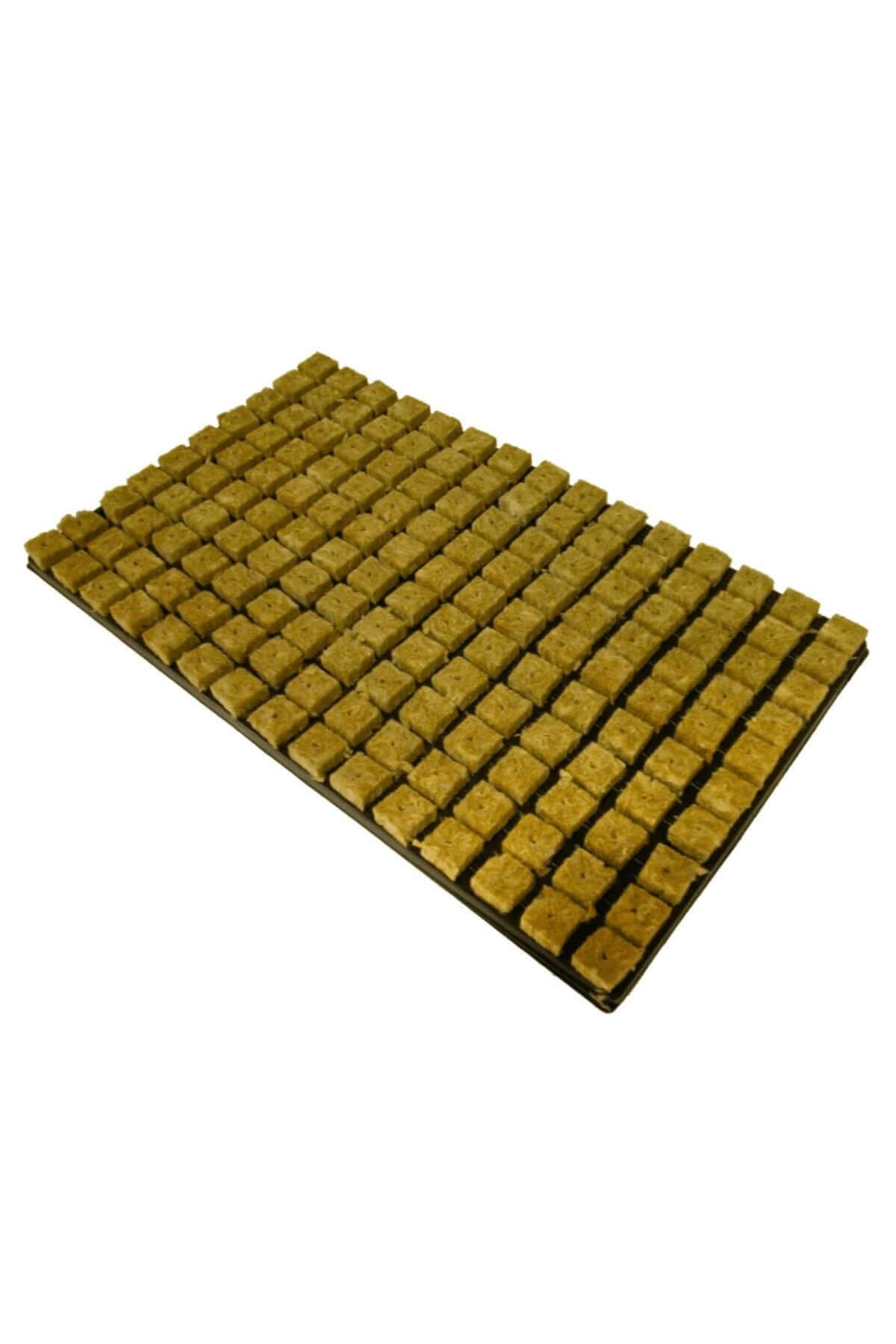 Cultilene rockwool viyol 150 adet – tepsi içinde sıralanmış küçük taş yünü çimlendirme hücreleri