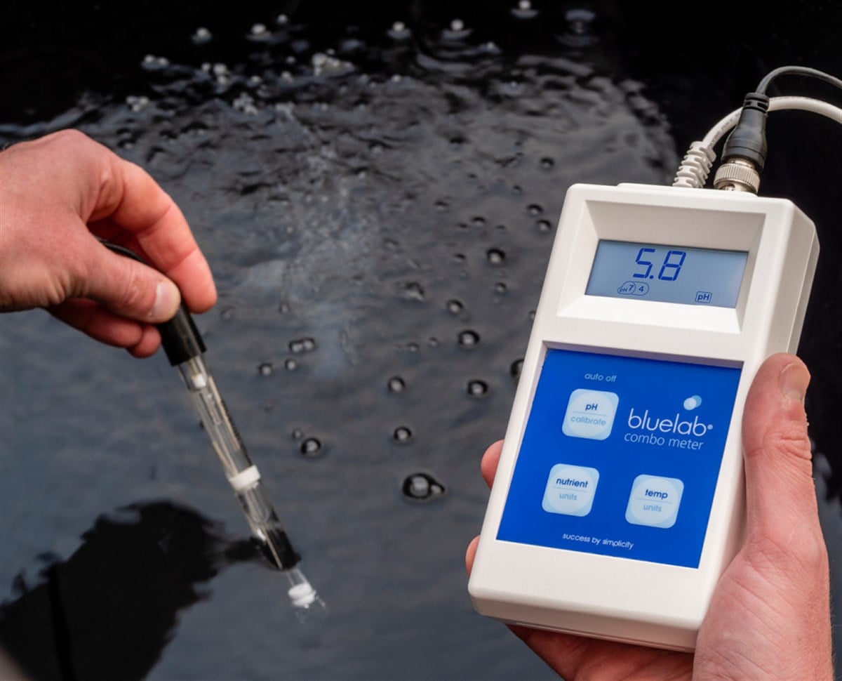 Bluelab Combo Meter Üçü Bir Arada Ölçer – pH, İletkenlik ve Sıcaklık, 2 m Problu