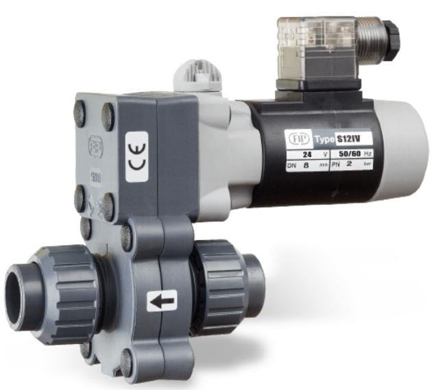FIP S12IV Solenoid Dozlama Vanası – Viton Contalı PVC-U Gövde, Gübre ve Asit İçin, 24 V AC