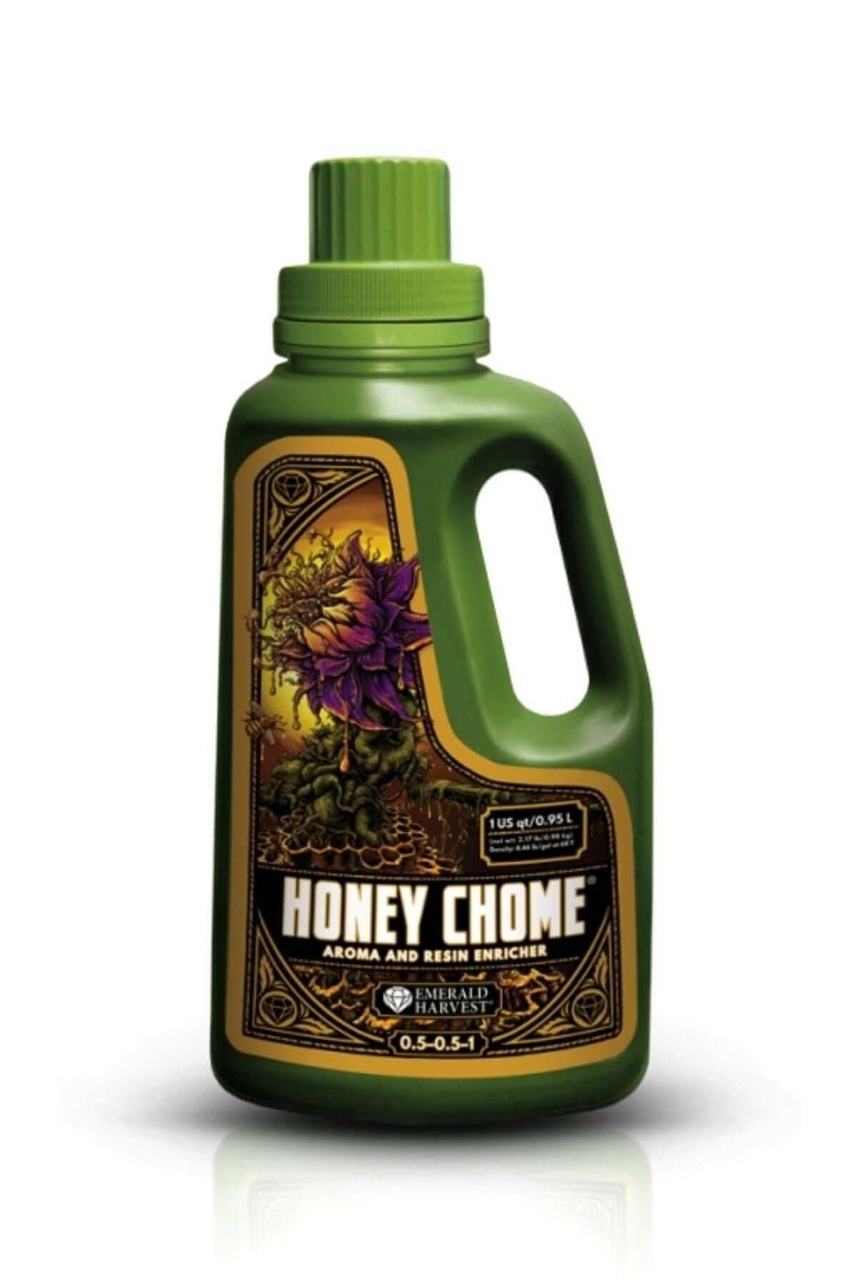 Emerald Harvest Honey Chome 950 ml – koyu yeşil kulplu şişe, altın sarısı çerçeveli etiket ve HONEY CHOME yazısı