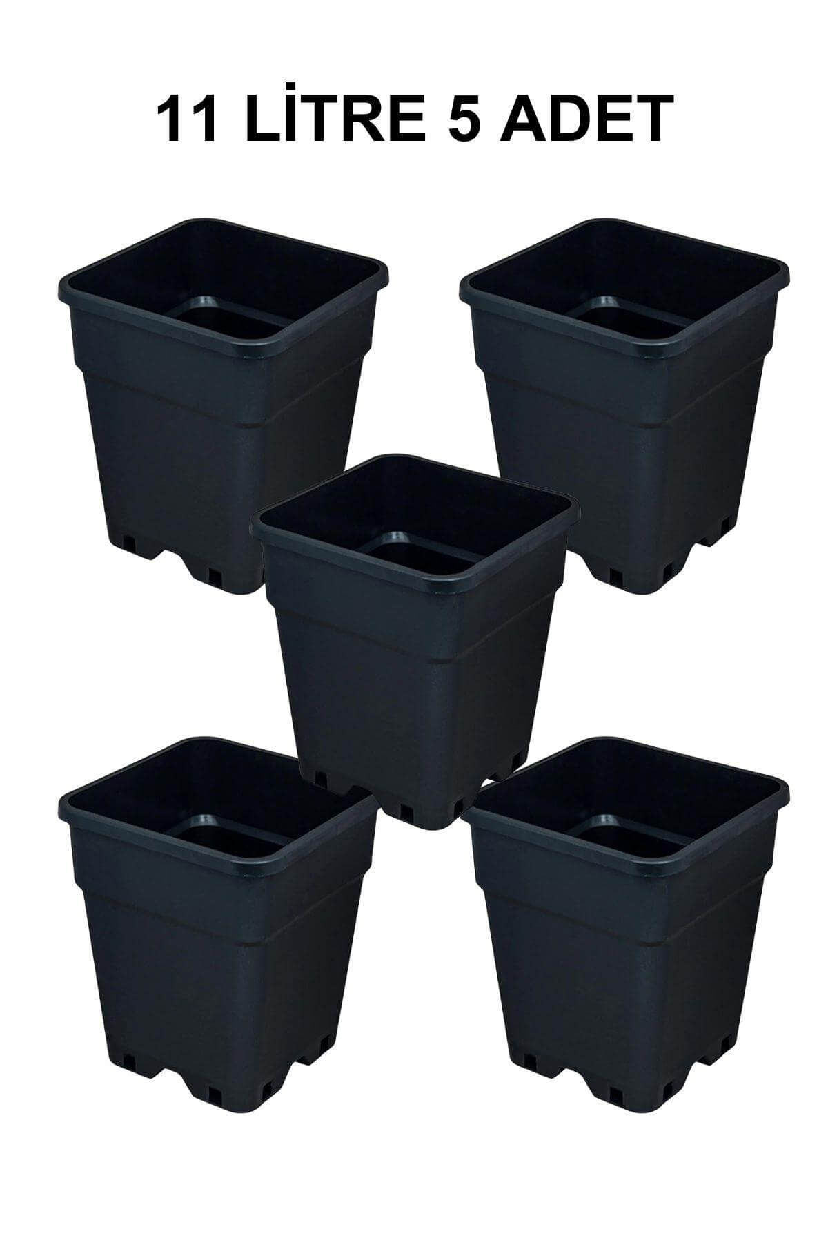 Grow Wizard 11 litre plastik kare saksı 5 adet – beş adet siyah kare saksının toplu görünümü