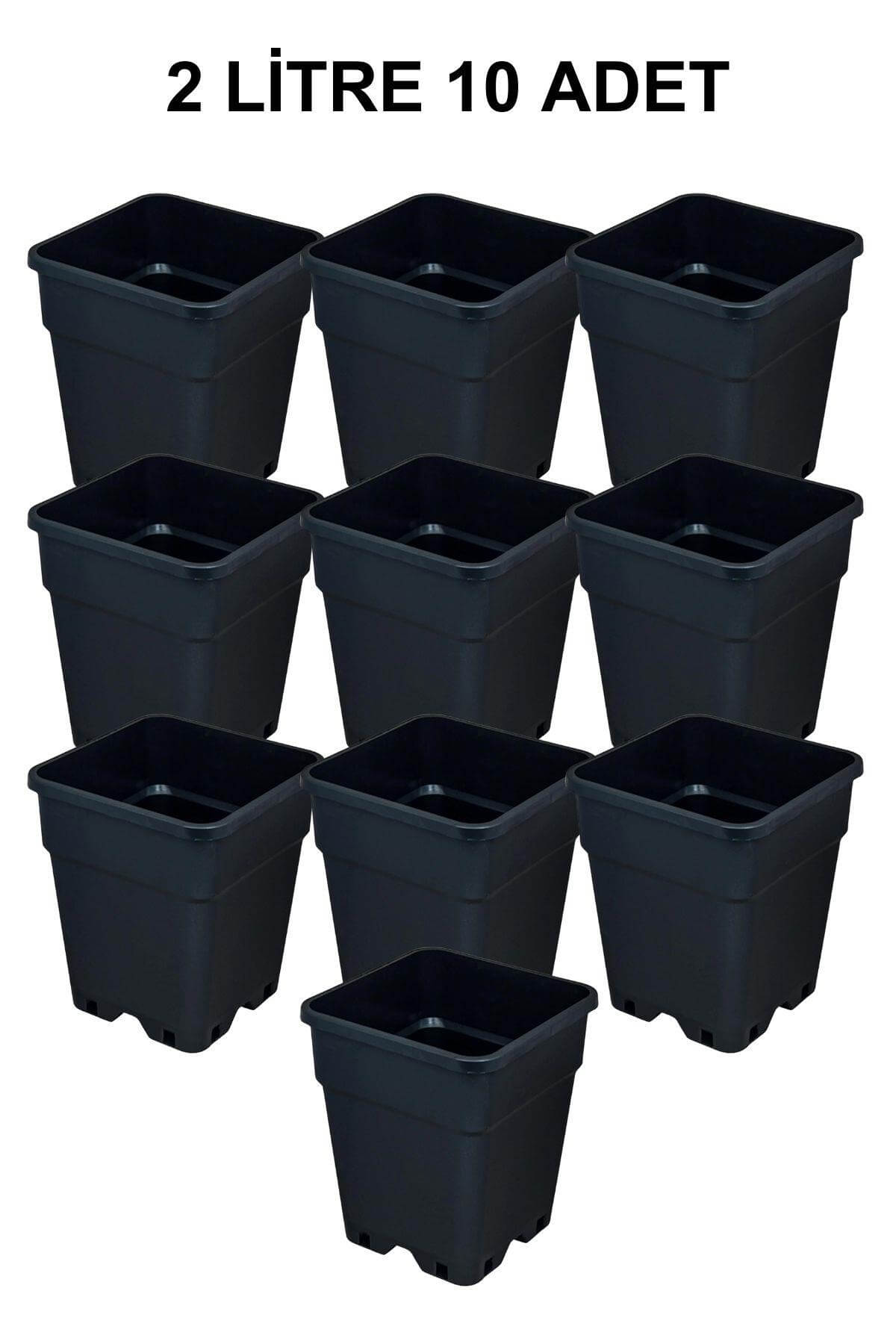 Grow Wizard 2 litre plastik kare saksı 10 adet – on adet siyah kare saksının istiflenmiş toplu hali