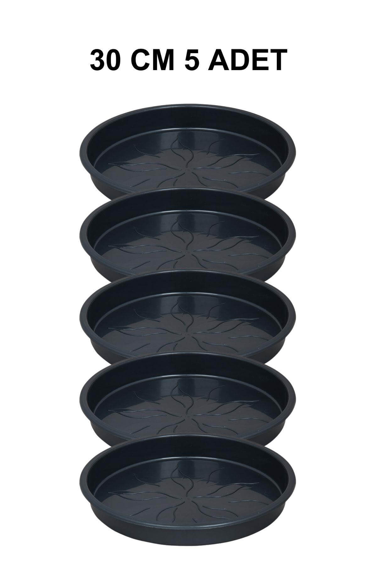 Grow Wizard 30 cm yuvarlak saksı altlığı 5 adet – beş adet siyah yuvarlak altlığın toplu görünümü