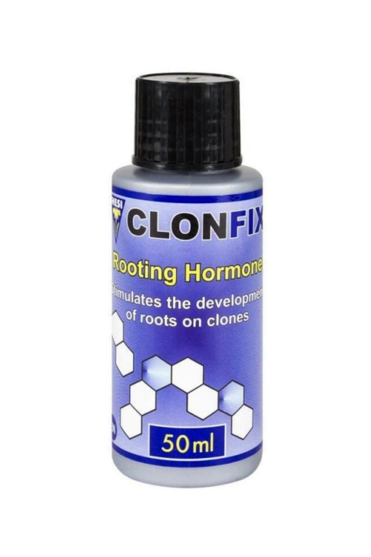 Hesi Clonfix 50 ml mavi etiketli şişe – altıgen desenli tasarım, Rooting Hormone yazısı ve siyah kapak