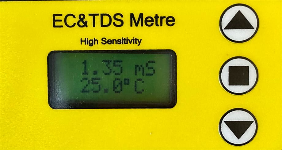 Ray Tipi EC ve TDS Dönüştürücüsü – 10 mS/cm'ye Kadar, Akım Çıkışlı, PT100 Girişli