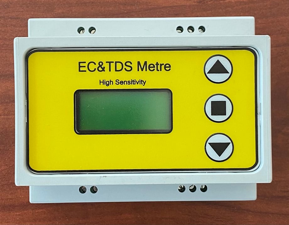 Ray Tipi EC ve TDS Dönüştürücüsü – 10 mS/cm'ye Kadar, Akım Çıkışlı, PT100 Girişli