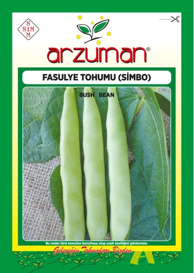 Arzuman Simbo oturak fasulye tohumu paketi – çuval üzerinde yan yana dizilmiş yassı, geniş ve açık yeşil taze fasulye baklaları görseli