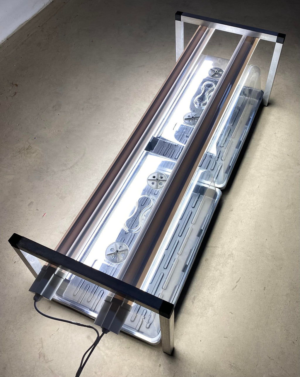 İki Mini Sera İçin Köprü Tipi LED Standı – Alüminyum, 2 × 40 W 6500K, 120 cm