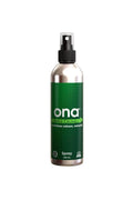 ONA sprey elma 250 ml – püskürtme başlıklı beyaz şişe, ONA logosu ve renkli ürün etiketi görünüyor