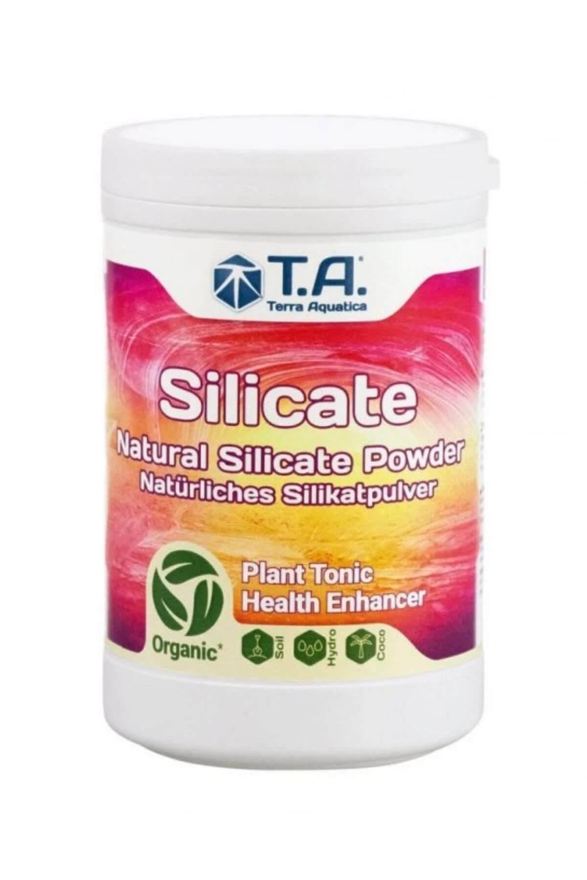 Terra Aquatica Silicate 1 litre – beyaz kapaklı silindir kutu, pembe turuncu etiket ve Natural Silicate Powder yazısı